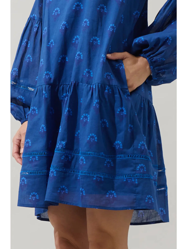 FINAL SALE - Briza Medallion Ivonna Shift Mini Dress