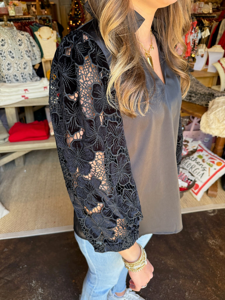 FINAL SALE - Black Floral Lace Long Sleeve Top